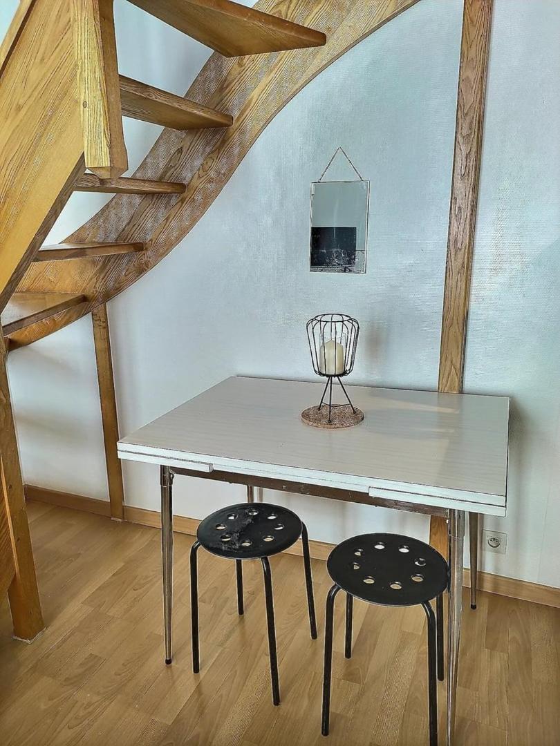 Le Travel - Appartement Equipe Proche Centre Et Yschools Troyes Eksteriør bilde